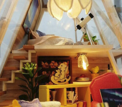 Casă de construit artizanală din lemn DIY