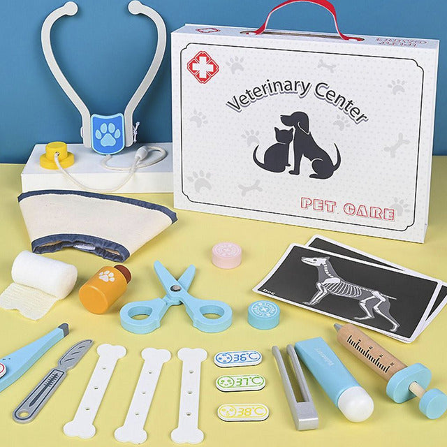 Trusa micului Doctor Veterinar din lemn
