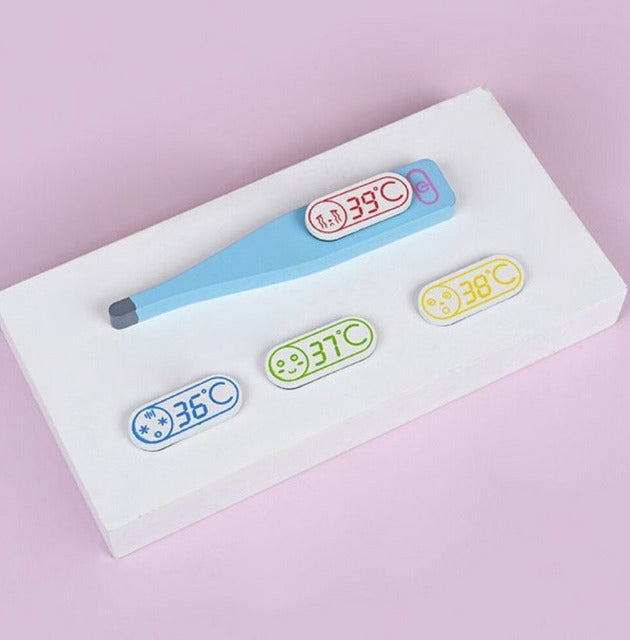 Trusa micului Doctor Veterinar din lemn