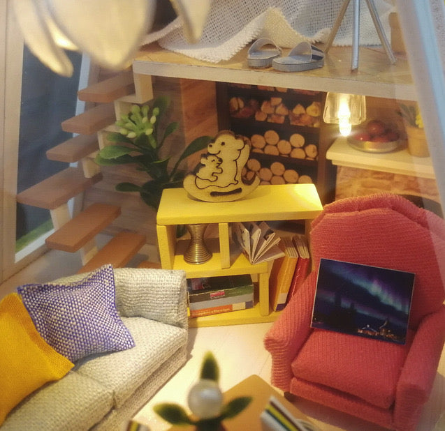 Casă de construit artizanală din lemn DIY