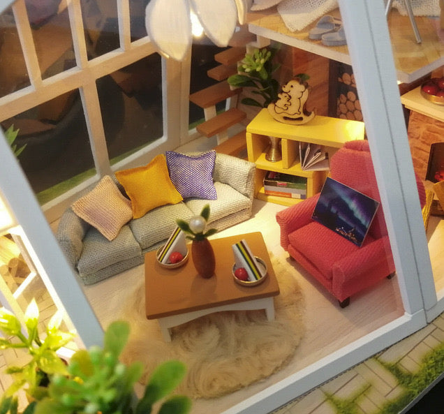 Casă de construit artizanală din lemn DIY