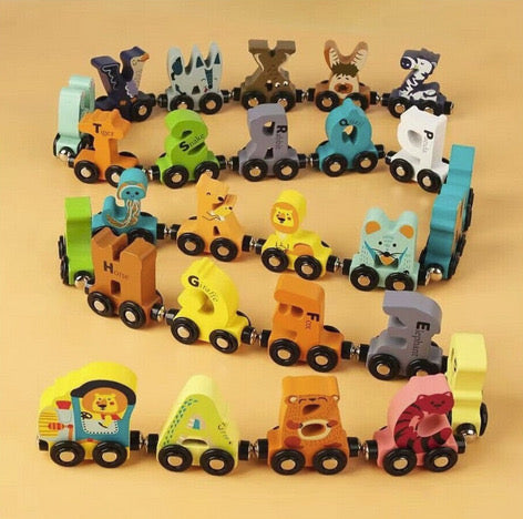 Trenuleț educațional din lemn cu litere magnetic, A-Z