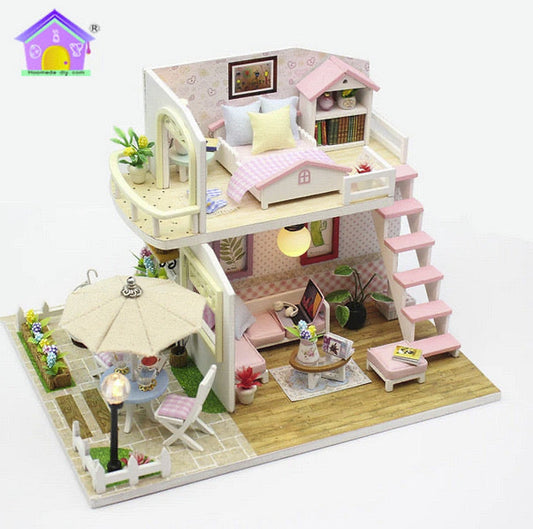 Mini căsuță de păpuși 3D