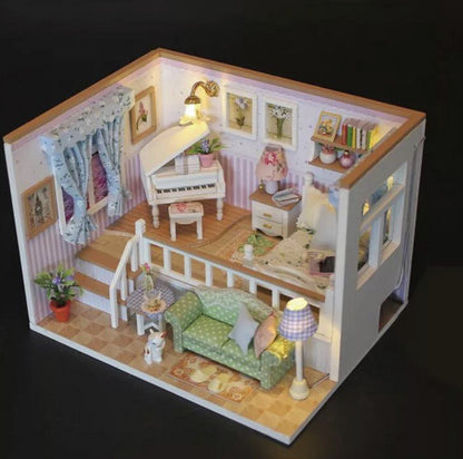 Jucărie pentru copii DIY - Căsută de păpuși de asamblat mobilată